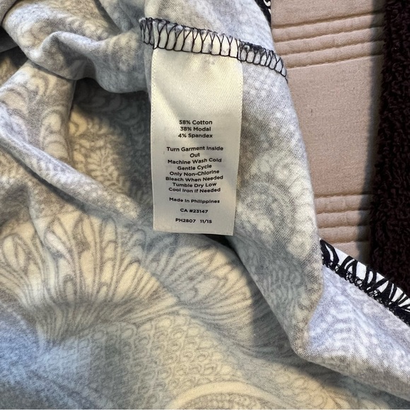 Talbots Black and White A-Line Paisley Skirt Medium Petite - Picture 3 of 5